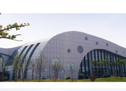梅河口会议中心外景网架工程
